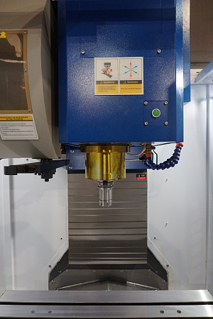 Вертикальный обрабатывающий центр DIRTEC M1160 (KND)